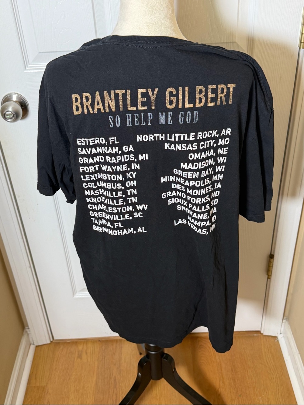 'So Help Me God' Tour Brantley Gilbert Concert Black Graphic Tee - Picture 3 of 5